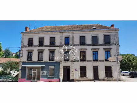 immeuble de rapport a fort potentiel.