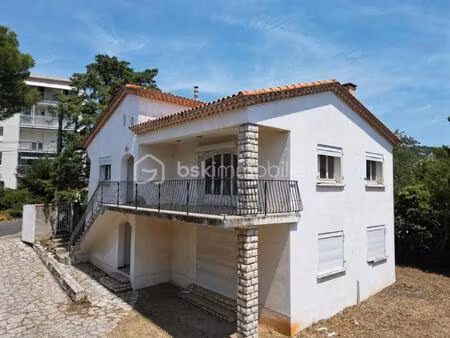 appartement t3 avec terrasse et vue mer – quartier de la corniche à sète