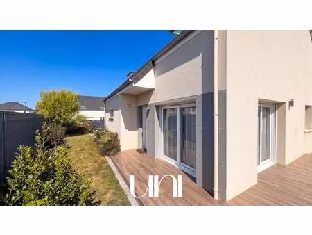 maison 6 pièces 101 m² avec terrasse plein sud