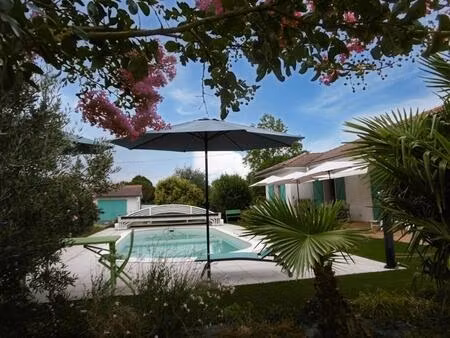 estancarbon - maison de plain pied plein sud - piscine chauffée