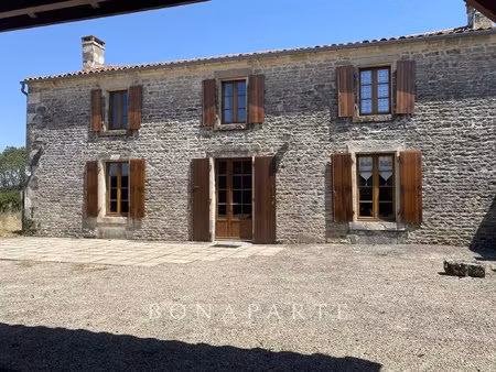 exclusivité – maison de caractère avec extension contemporaine  entre authenticité et art 
