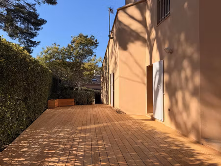 vente maison 7 pièces 126 m² six-fours-les-plages (83140)