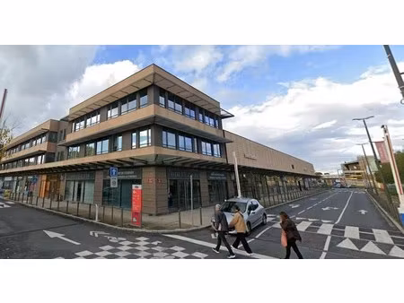 location commerce fresnes 94260 348m²