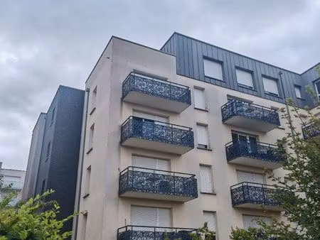 vends bel appartement