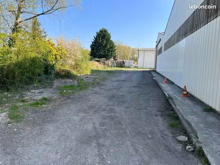 terrain stockage