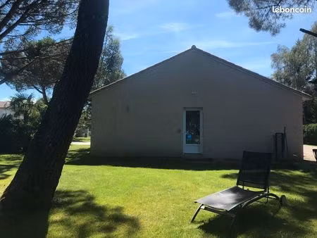 maison meublé 40 m2 toutes charges comprises (électricité  eau  wifi  ordures) + jardin + 