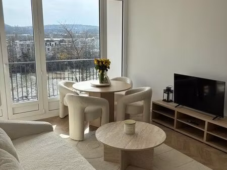 appartement meublé – 53 m² – bord de seine – boulogne-billancourt