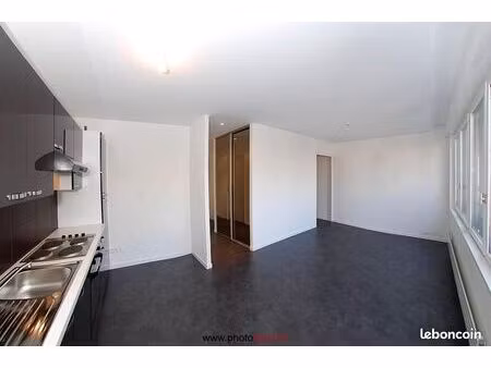 appartement 1 pièce 33 m²