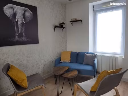 petit meublé en duplex  2ch  idéal étudiant de septembre à juin