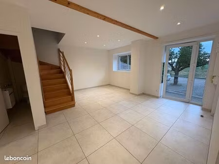 appartement t4 climatisé sur parc 1ha