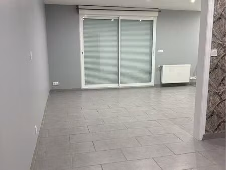 maison à louer entièrement rénovée