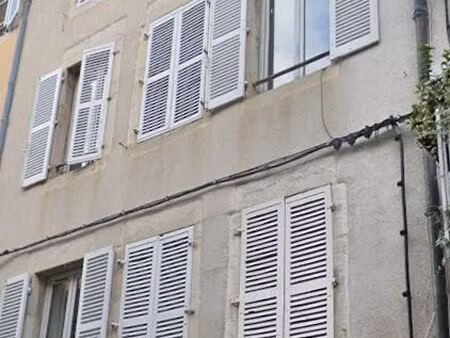 appartement 3 pièces 77 m²