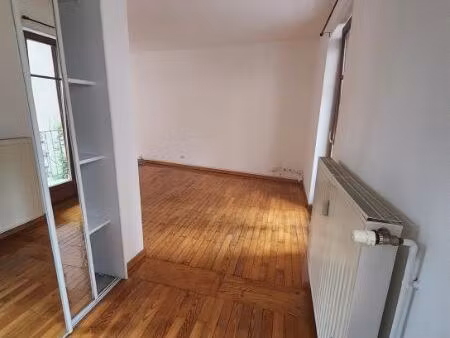 appartement 3 pièces 93 m²
