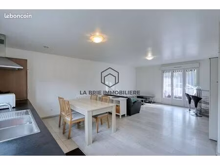 appartement 2 pièces 53 m²
