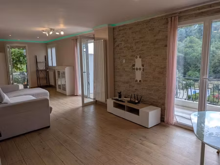 location meublée maison 3 pièces 85 m² à la gaude (06610)  1 900 €