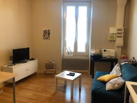 angouleme centre ville appt t2