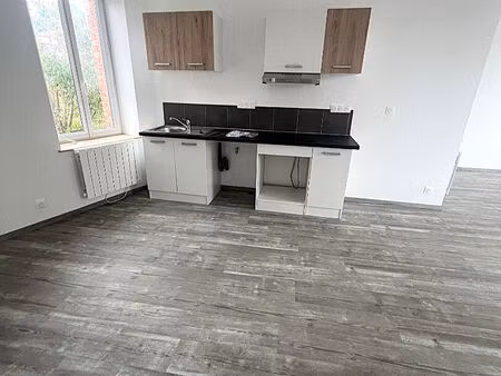 appartement t2 entièrement rénové à louer ? nizy-le-comte