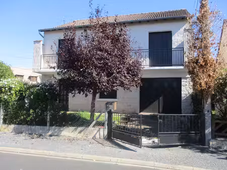 maison f5 a saint-pantaleon-de-larche