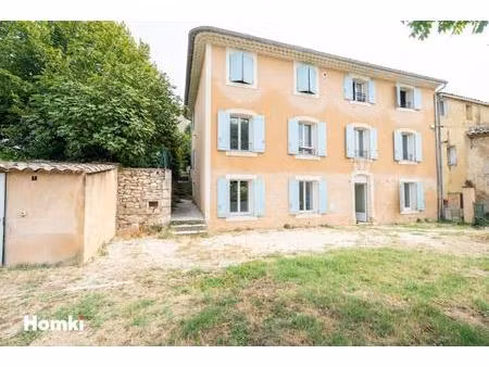 immeuble t11 de 220 m² à apt 84400  avenue de verdun