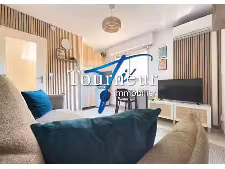 sanary residence standing beau studio renove au calme vue ar