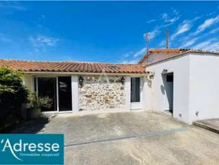 vente maison aux clouzeaux (85430) : à vendre / 68m² les clouzeaux