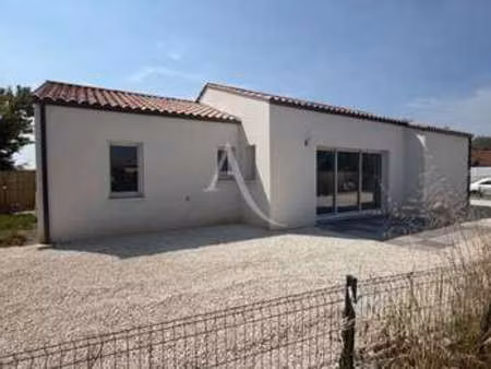 vente maison à saint-colomban (44310) : à vendre / 81m² saint-colomban