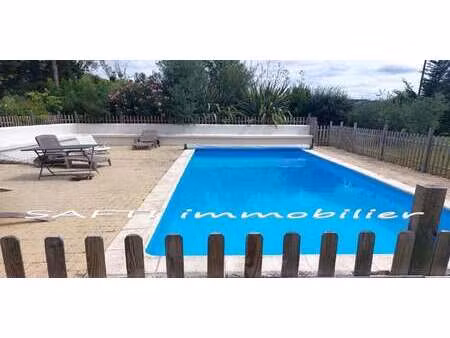 villa avec piscine et terrasse moisson (78)