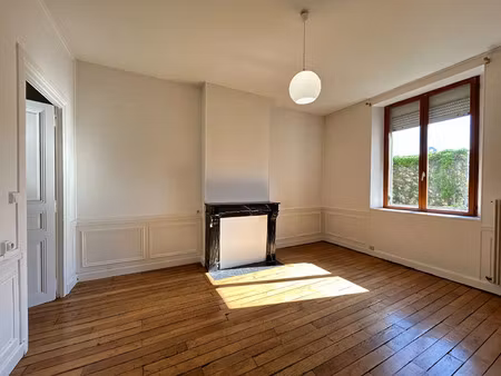 location appartement 3 pièces 61 m² à reims (51100)