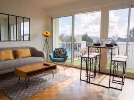 location appartement 5 pièces colocation à angers roseraie orgemont (49000) : à louer 5 pi
