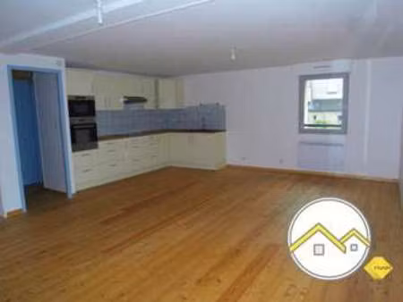 location appartement 4 pièces à châteaubriant (44110) : à louer 4 pièces / 74m² châteaubri