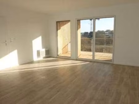 location appartement 2 pièces à orvault (44700) : à louer 2 pièces / 55m² orvault