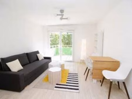 location appartement 2 pièces meublé à saint-nazaire (44600) : à louer 2 pièces meublé / 4