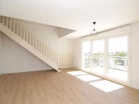 location appartement 4 pièces à saint-nazaire (44600) : à louer 4 pièces / 107m² saint-naz