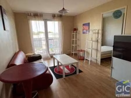 location appartement 2 pièces à caen (14000) : à louer 2 pièces / 32m² caen