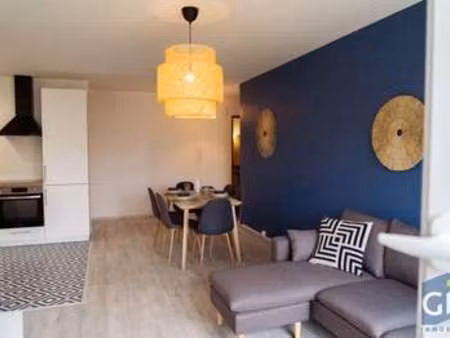 location appartement 5 pièces à caen (14000) : à louer 5 pièces / 85m² caen