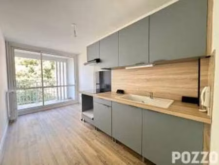 location appartement 4 pièces à saint-lô (50000) : à louer 4 pièces / 69m² saint-lô