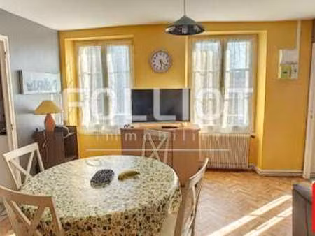 location appartement 3 pièces à vire-normandie (14500) : à louer 3 pièces / 65m² vire-norm