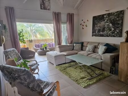charmant t3 de 57 m² avec varangue  piscine et 2 parkings – saint-claude  guadeloupe