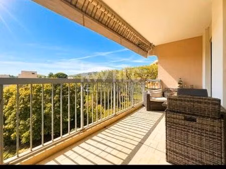 appartement t4 golfe juan proche plage