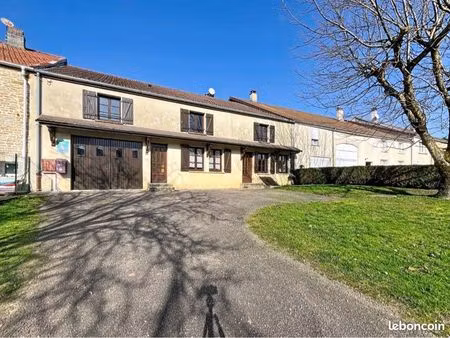 ? à louer – grand appartement de 110 m²