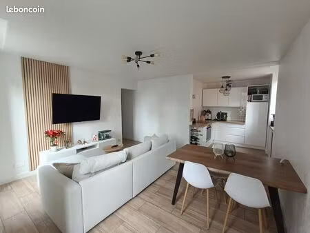 appartement 3 pièces 49 m²