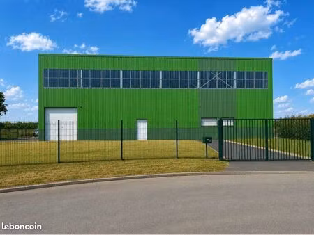 hangar à louer