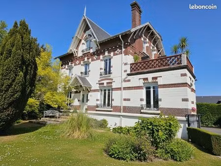 villa en viager 10 pièces 240 m²