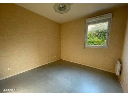 appartement t3 centre sauzé
