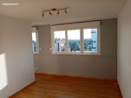 appartement t1 bis 32 m2 loyer de 450 hors charges