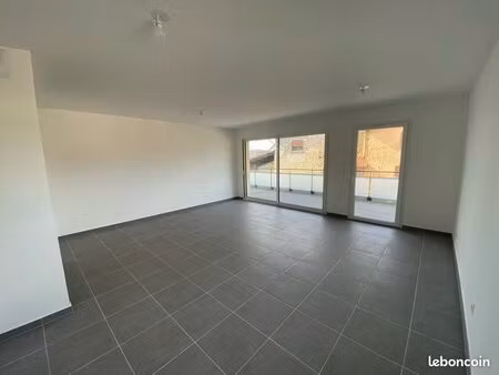 joli t3 avec terrasse