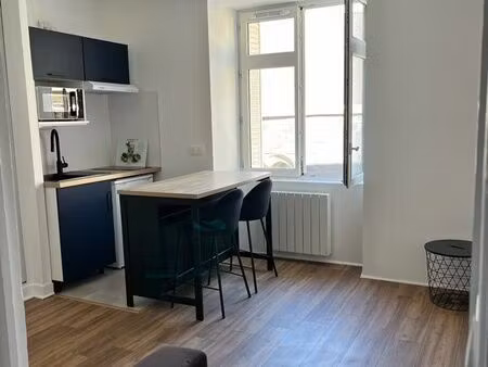 a louer studio 27 m2 meublé - centre ville