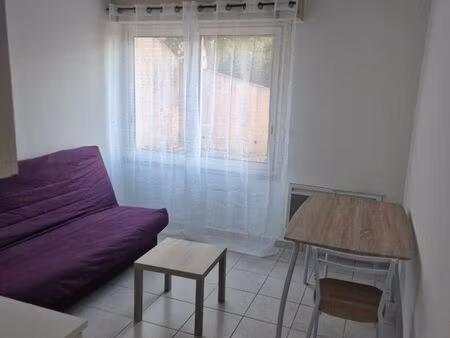 location studo résidence étudiant avec parking