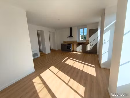 appartement 3 pièces - la haye-pesnel