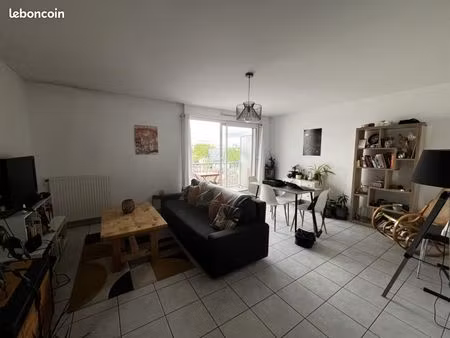 appartement 2 pièces 65 m²